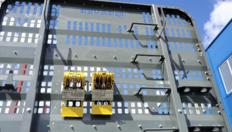 Полуприцеп-сортиментовоз BRAVER BC-330B — передняя стенка и крепления